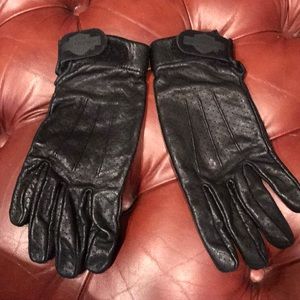 Women’s Harley Davidson leather riding gloves